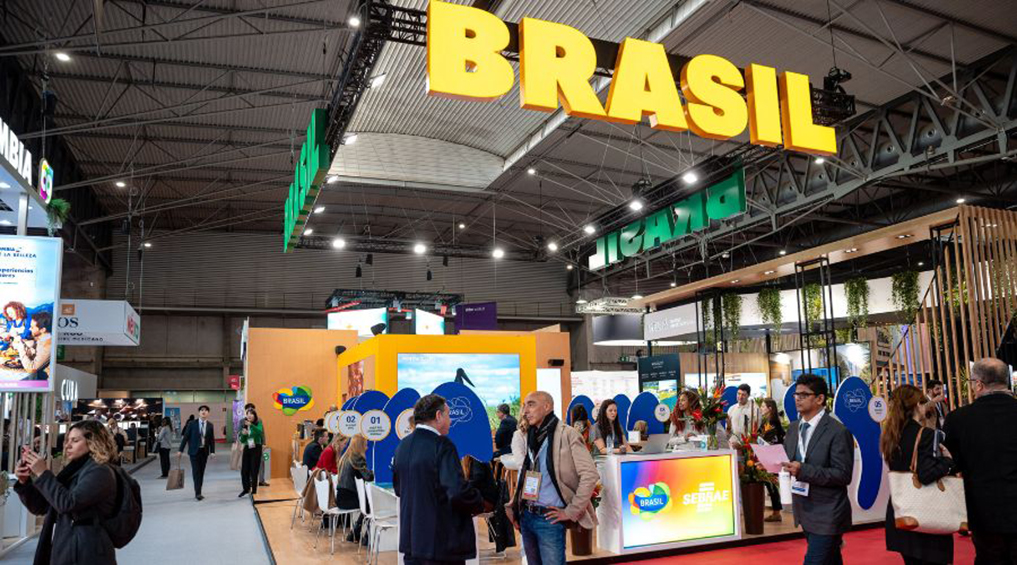 🇧🇷 @EmbraturBrasil promueve #Brasil para el turiso de negocios en @IBTMevents #Barcelona 👉 Se centró en sostenibilidad, diversidad y protección del medio ambiente espanha-brasil.org/es/articulo/em…