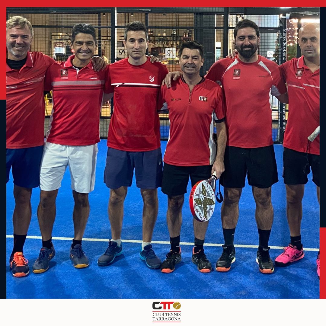 TennisTarragona's tweet photo. PÀDEL | COPA CATALANA DE VETERANS/ES📷📷
L'equip Femení s'ha proclamat subcampió de 2a categoria📷
Així mateix, l'equip Masculí va caure a quarts de final de 1a categoria📷
#LATEVACASA #totsfemctt #joemsumoalctt #ctt #clubtennistarragona #comunitatctt #femfamilia #tarragona https://t.co/IX4os4v888