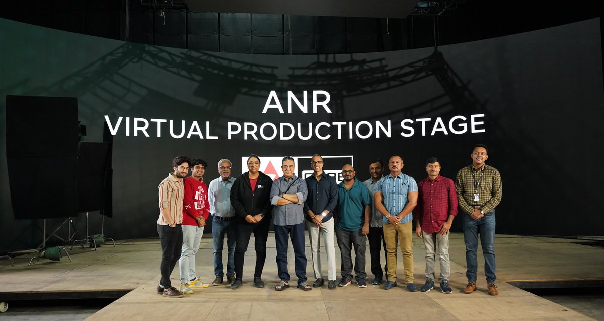 The one and only @ikamalhaasan sir is at the ANR Virtual Production Stage in Hyderabad. 

Truly an honor sir 🙏
We look forward to having you shoot here with us.

@RKFI #Mahendran @turmericmediaTM
@AnnapurnaStdios #SupriyaYarlagadda @qubecinema @JayendrasPOV @CVRao74