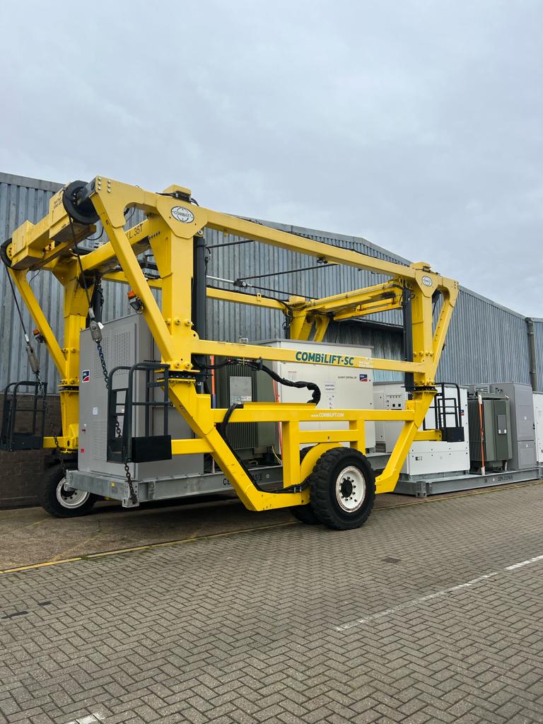 Our #Combilift is earning it keep with more than just 20ft and 40ft #shippingcontainer #storage movements. #standbygenarator #GeneratorRental
#PowerGenerator #DieselGenerator 
 #IndustrialGenerator #BackupPower #StandbyPower #EmergencyGenerator #GeneratorMaintenance #GensetHire