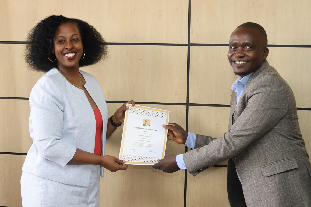 Useful Idiot on X: @beewol I wouldn't have issues with such a person being awarded. / X