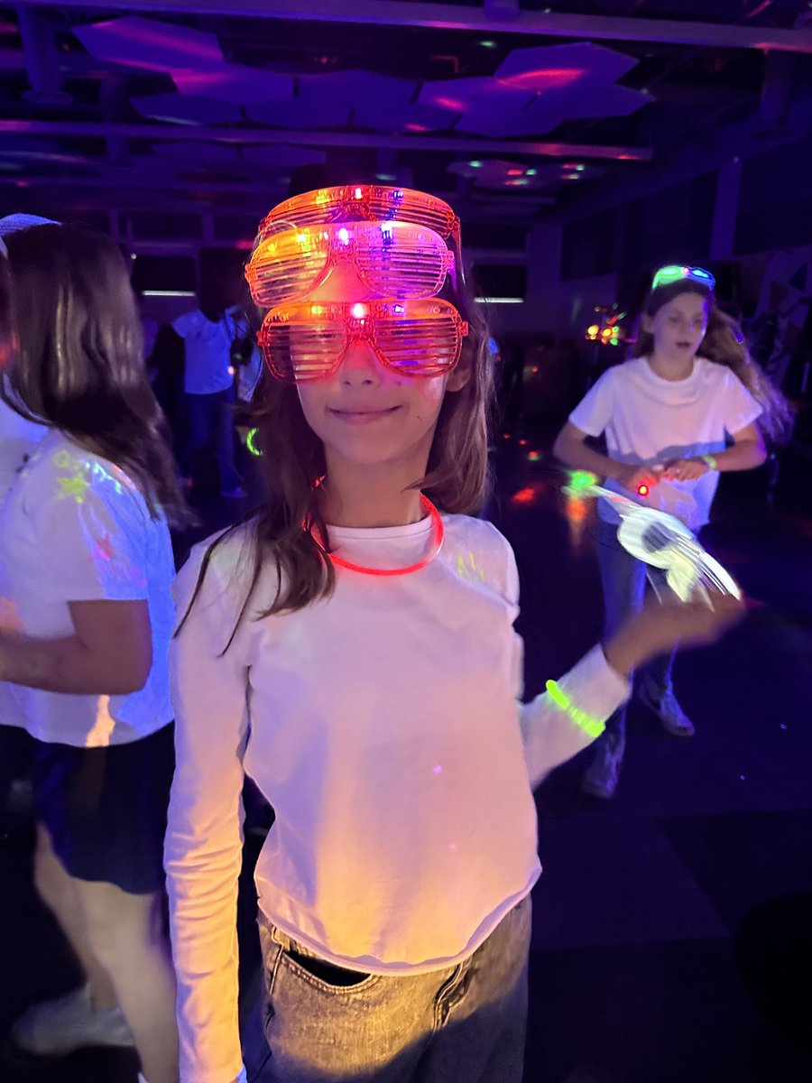 ap_hoff's tweet image. Middle school Glow Dance was a great way to close out our year. #character-counts
