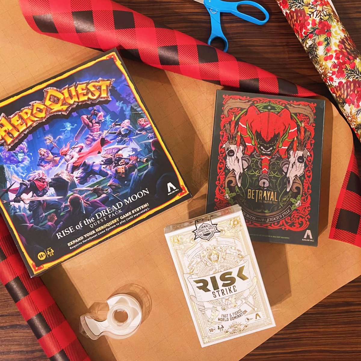 HeroQuest Rise of The Dread Moon Quest Pack, Requires