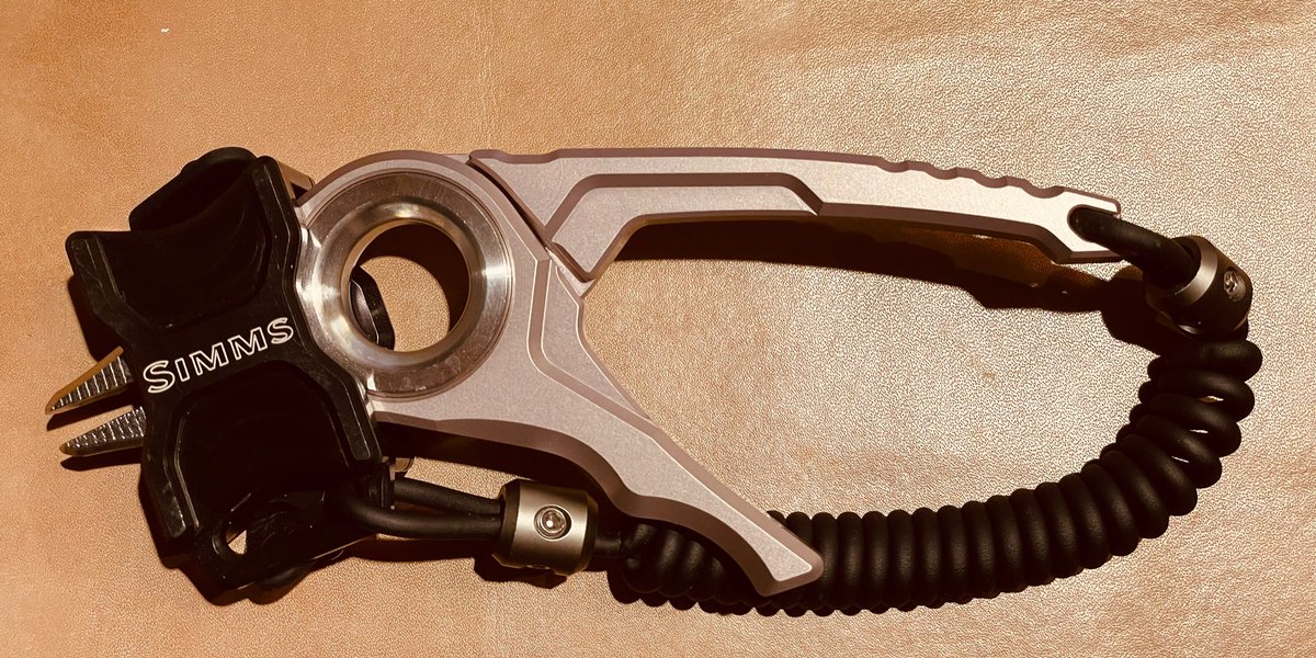 GOSH_bok_'s tweet image. こちらはFアディクション20708の改良版に向けて準備しました！
新しい釣り🥰楽しみ〜🎣

#GOSHfishing
#Faddiction
#SIMMS #フライウェイトプライヤー
#レイクトラウト #モンスタートラウト