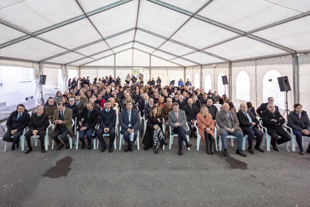 ✅ <a href="/mjburuaga/">M.J Sáenz de Buruaga</a> apoya #BesayaH2, el proyecto en terrenos de Sniace que va a colocar a la región "en el mapa del hidrógeno verde" gracias a una inversión de <a href="/copsesa/">COPSESA</a> y <a href="/RICEnergyGroup/">RIC Energy ☀</a> de 850 millones, la mayor inversión privada de la historia de #Cantabria 👉 bit.ly/3Rp438R