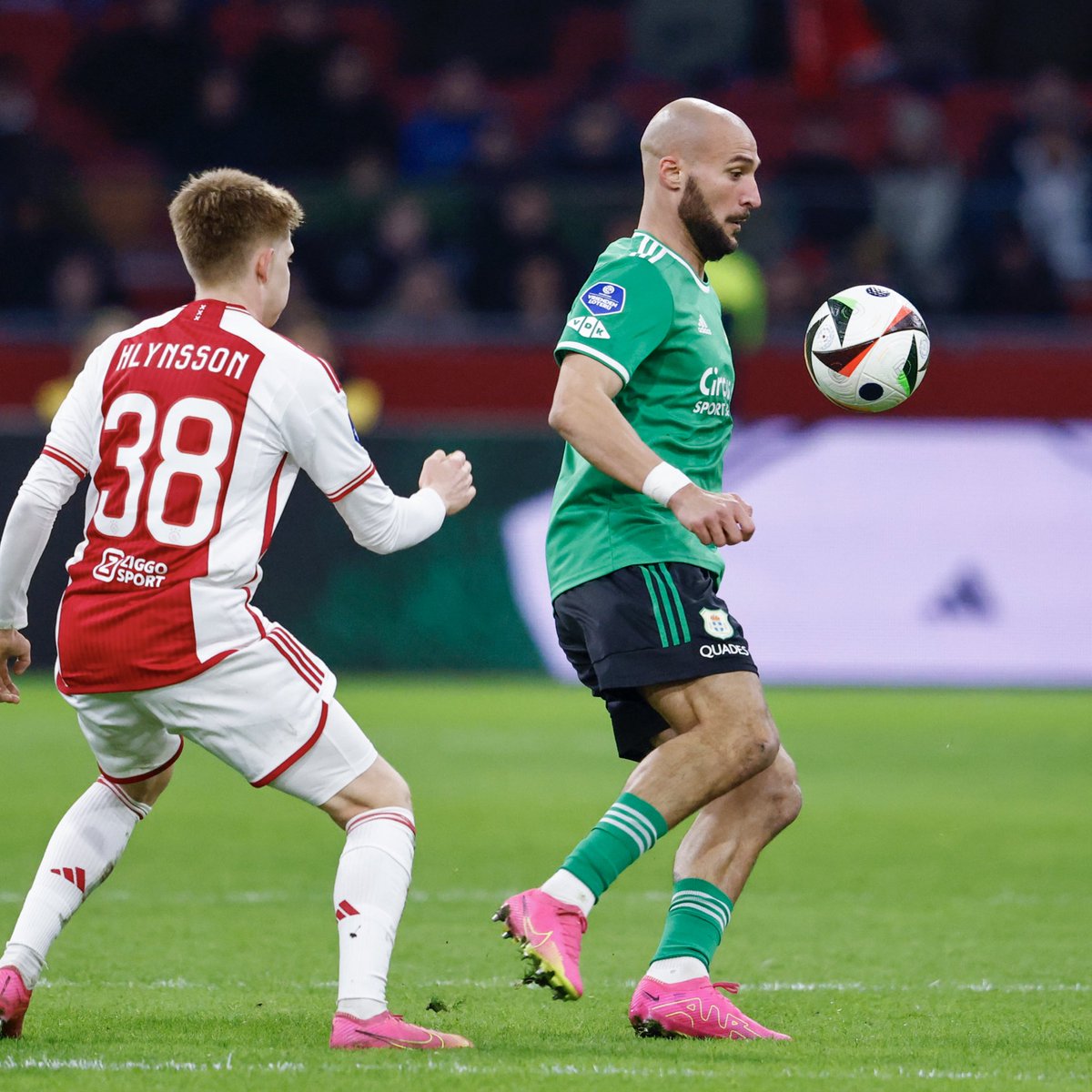 🙌 A comeback!

🅰️ <a href="/PECZwolle/">PEC Zwolle</a> goes from 2-0 to 2-2 as they draw against Ajax in Amsterdam and Apostollos Vellios assists the equaliser in the 89th minute.