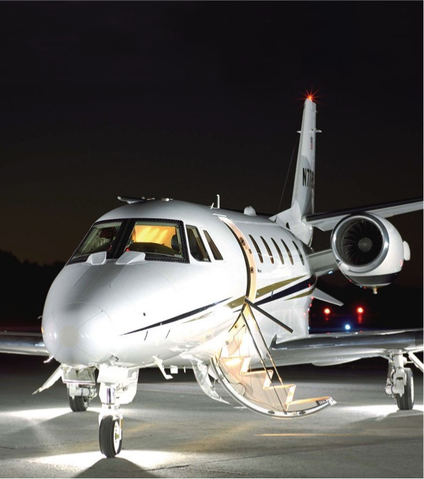 JetHustle's tweet photo. London for Xmas? Copenhagen > London Farnborough onboard the Citation XLS business jet on 20 Dec for only £499 per seat (non-members £549 per seat), open bar &amp; catering included!
•
•
•
📍 #travel #privatejet #travelling #JetHustle #privatfly #Copenhagen #Denmark https://t.co/GGpAJMq3gc