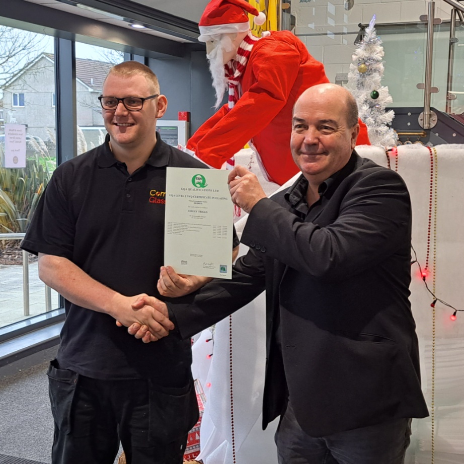 A big congratulations to Ashley Triggs of @Cornwall Glass on achieving his L2 NVQ Certificate in Glazing. Just in time for Christmas! #Success #Apprenticeships #Fenestration #MerryXmas