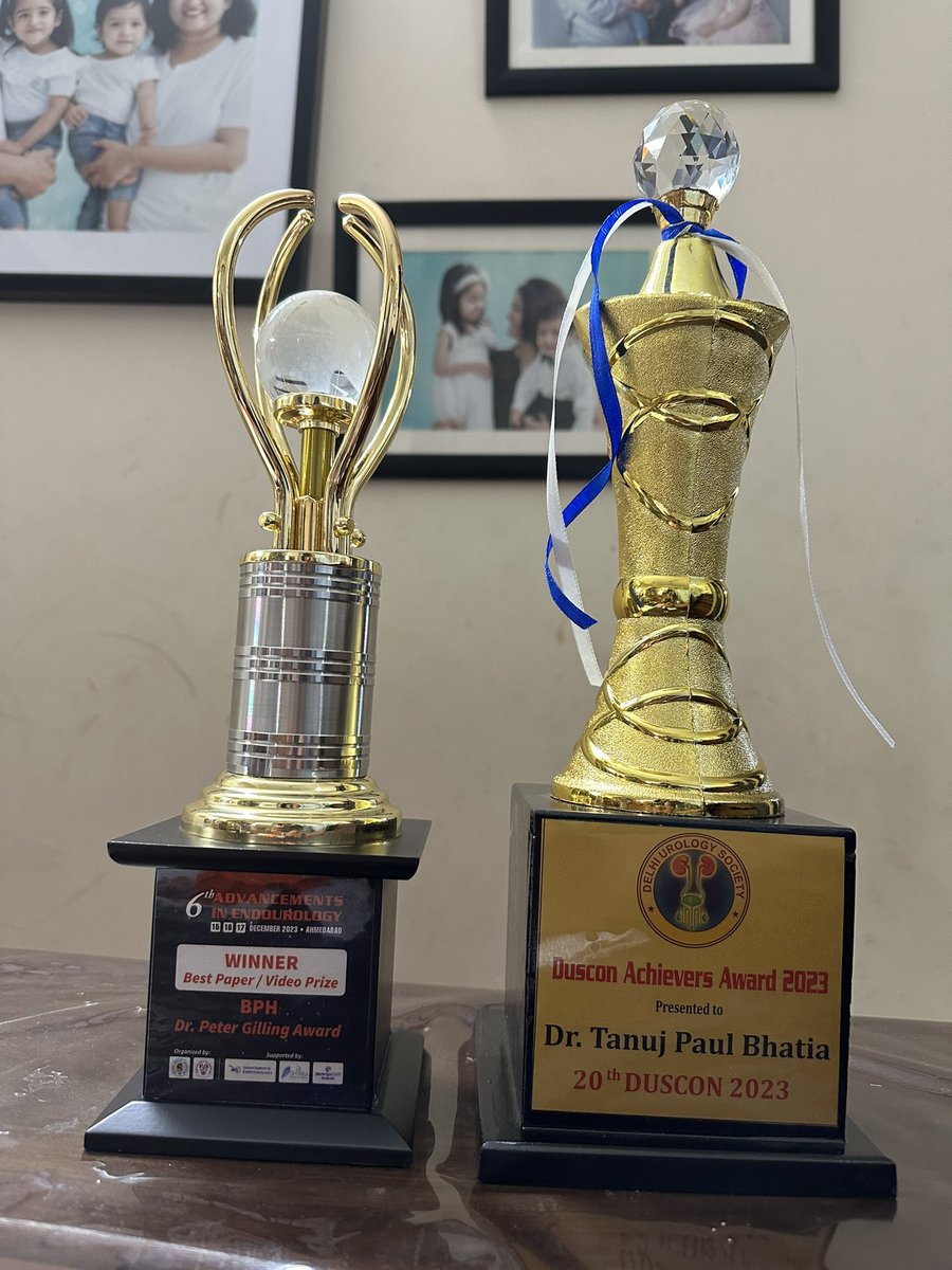 RIRS_inDelhiNCR's tweet image. After “Dr Peter Gilling-best video award” at Advances in endourology 2023 meeting at Ahmedabad on 16th, won  “DUSCON Achiever’s award 2023” by Delhi Urology Society on 17th December. Also demonstrated live LASER prostatectomy at Marengo CIMS hospital during #AIE2023
#HoLEP #ILSS