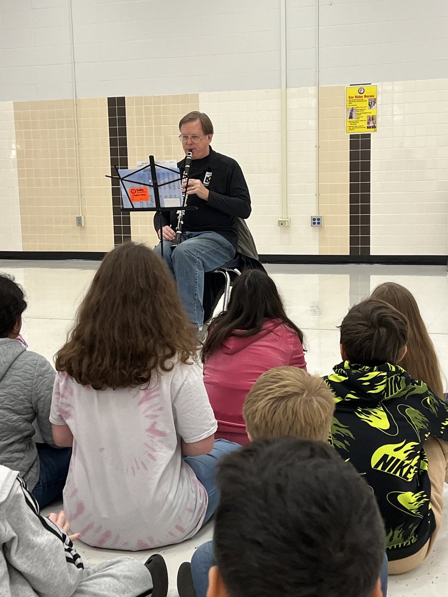 Our 4th and 5th graders loved learning about the clarinet when the <a href="/LouOrch/">Louisville Orchestra</a> visited today! <a href="/tullyelemjcps/">Tully Elementary</a>
