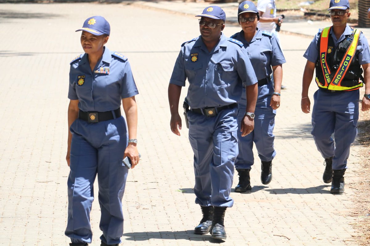 SAPoliceService tweet picture