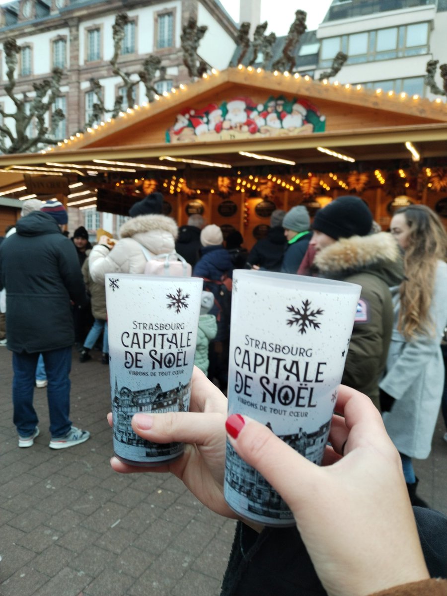 Cheers from Capital of Christmas🥂🎁🎄 #strasbourg #mulledwine #ChristmasMarket