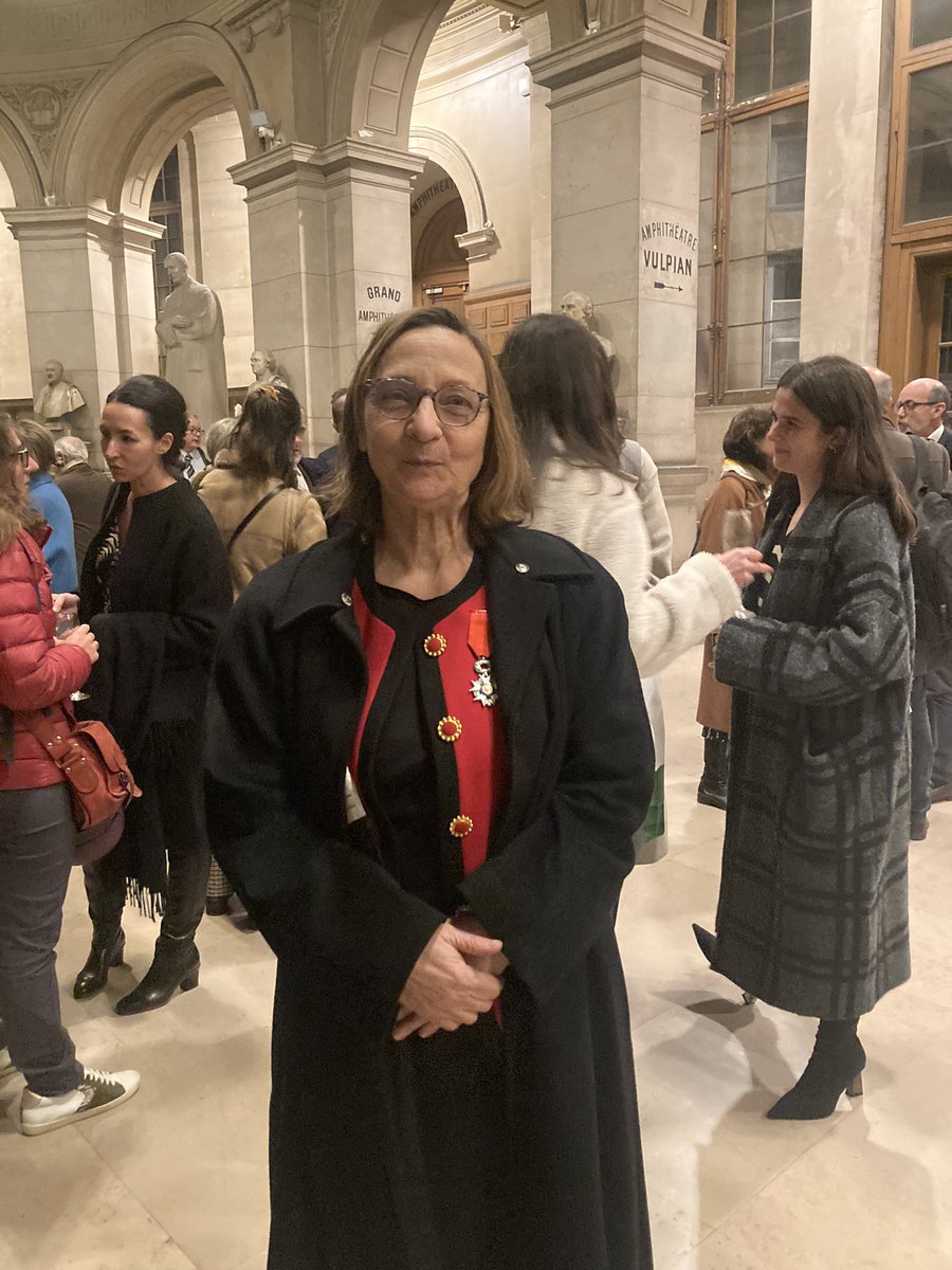 🎉 au Pr Paillaud! Une reconnaissance légitime de la République pour tout le travail accompli et l’a mis en 💡de l’oncogeriatrie <a href="/DrElica60/">Dr Elica60</a> <a href="/Dedeckerlaure1/">de Decker laure</a> <a href="/FalandryC/">Claire Falandry</a> <a href="/PhilippeCaille5/">Philippe Caillet</a> <a href="/boulahssass/">rabia boulahssass</a> <a href="/ALaureCouderc/">Couderc Anne-Laure</a> <a href="/MebarkiSoraya/">Soraya MEBARKI</a> <a href="/CapuBaldini/">Capu B</a>