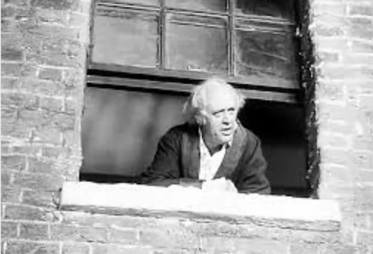 Warwick Hunt #Revolution tweet media