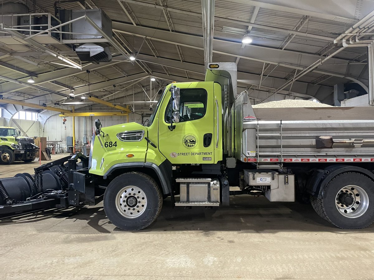 Good afternoon Youngstown Update from Street Dept. Trucks are ready and loaded up with salt. Crews are out treating Expressways, Bridges and Hill. Crews will be out in stand by monitoring road conditions throughout the night.