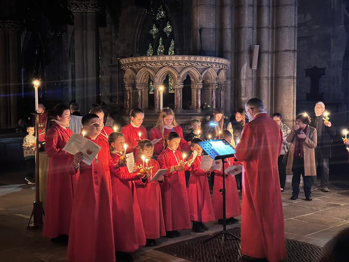 Doncaster Minster Choir (@musicatdonmin) on Twitter photo Wonderful Christingle service yesterday with the Minster Choristers <a href="/DonMinster/">Doncaster Minster</a> @DioceseofSheff Wonderful Christingle service yesterday with the Minster Choristers <a href="/DonMinster/">Doncaster Minster</a> @DioceseofSheff