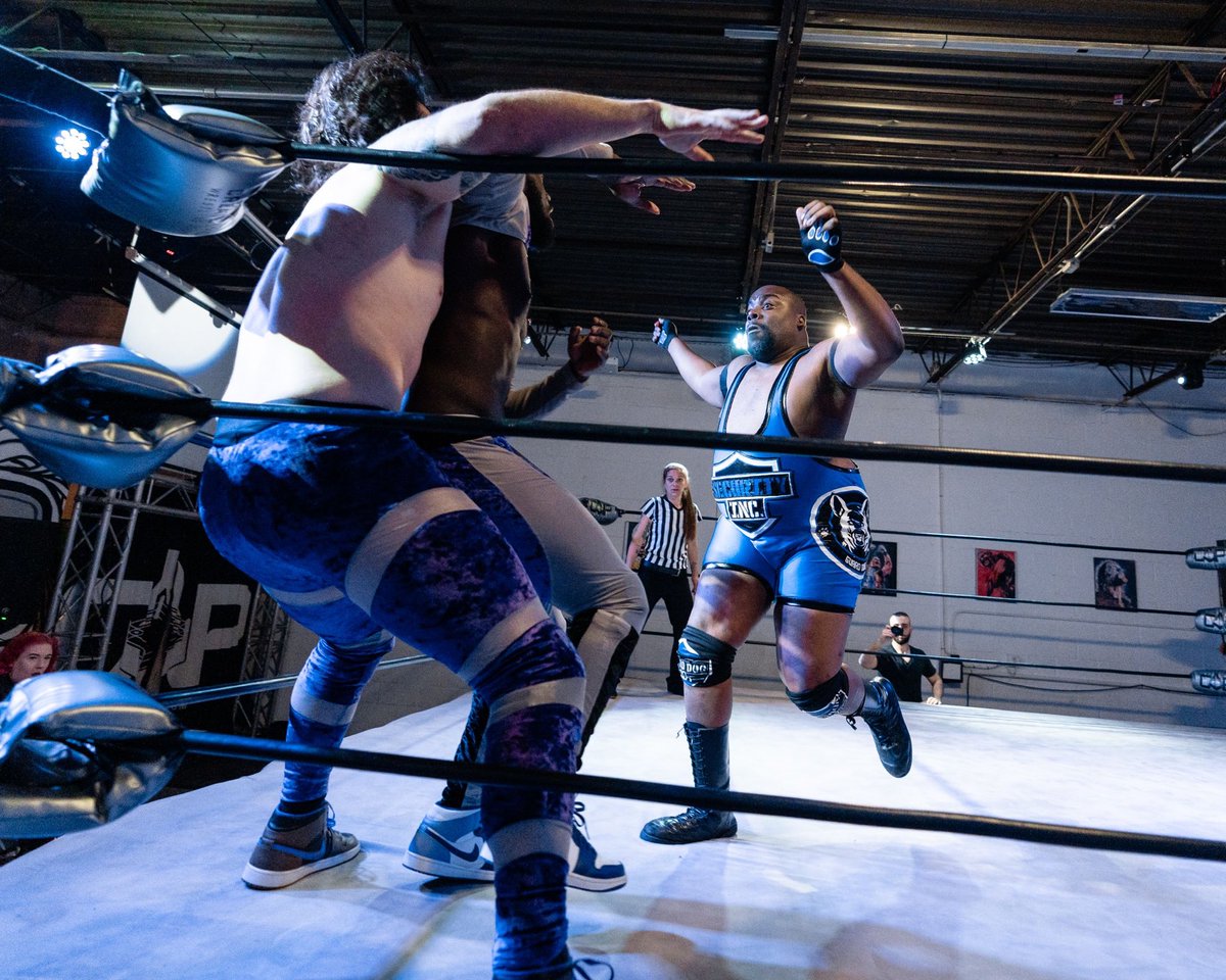 Guard Dog @TheMalcomMurray making a Security sandwich out of God’s Greatest Creations 🐕‍🦺🚨🥪

@CreateAPro #CAPTVLive 📺
📸: @floodshot_