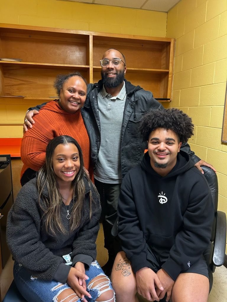 Ms.Frances (@msfwaterman) on Twitter photo Collaboration is power! Thank you to Vanassa and Ira, our ANSSSWs in coordinating an opportunity for students from Rocky Lake Jr. High to learn more on Kwanzaa principles from Auburn senior students Navaijah Slawter and Jayden McLean. <a href="/HRCE_NS/">Halifax Regional Centre for Education</a> <a href="/RLJH_HRSB/">Rocky Lake</a> <a href="/auburn_eagles/">Auburn Eagles</a> Collaboration is power! Thank you to Vanassa and Ira, our ANSSSWs in coordinating an opportunity for students from Rocky Lake Jr. High to learn more on Kwanzaa principles from Auburn senior students Navaijah Slawter and Jayden McLean. <a href="/HRCE_NS/">Halifax Regional Centre for Education</a> <a href="/RLJH_HRSB/">Rocky Lake</a> <a href="/auburn_eagles/">Auburn Eagles</a>
