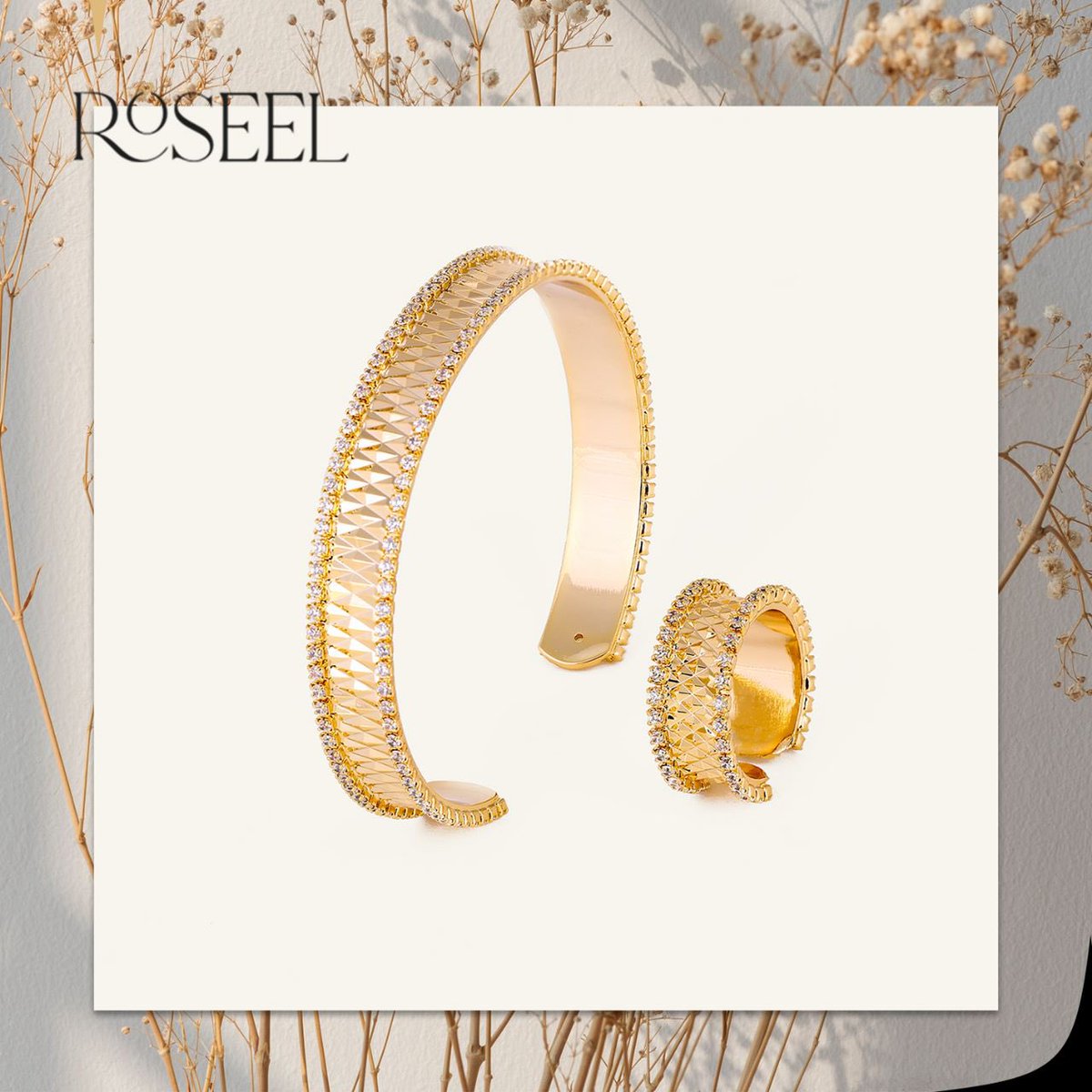 Roseel_s's tweet photo. اكسسوارات متجر روسيل الالكتروني اساور واقفه تشكيله رائعة💎 https://t.co/gliIEQKUs8