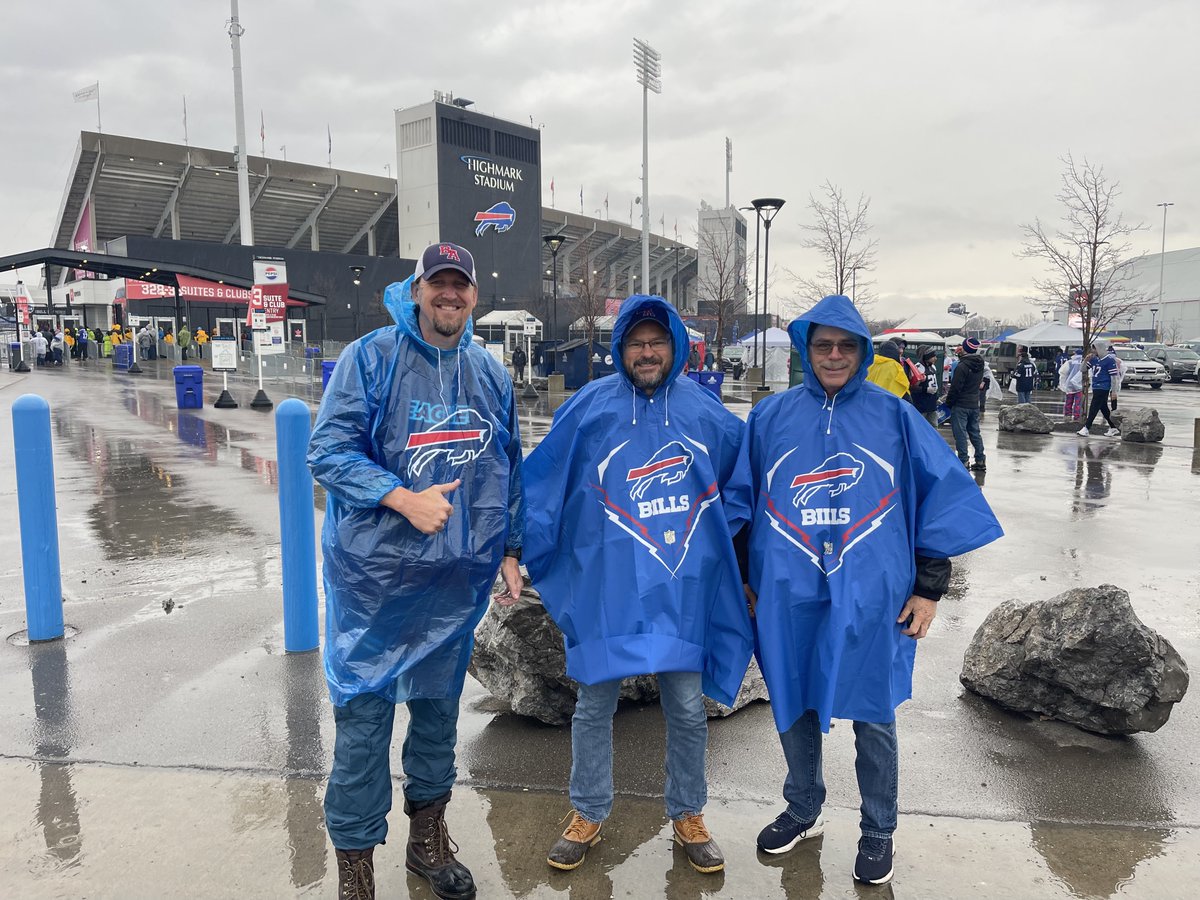 Brentwood Academy (@baeagles) on Twitter photo Incredible day joining the Knox family in Buffalo to cheer on Dawson ’15 in yesterday’s game against the Cowboys. Dawson is a great ambassador for BA! Also pictured are alums David '90, Dawson '15, & Lucy James Knox '21. <a href="/BuffaloBills/">Buffalo Bills</a> <a href="/dawson_knox/">Dawson Knox</a> <a href="/ESBN_BA/">Eagles Sports Broadcast Network</a> Incredible day joining the Knox family in Buffalo to cheer on Dawson ’15 in yesterday’s game against the Cowboys. Dawson is a great ambassador for BA! Also pictured are alums David '90, Dawson '15, & Lucy James Knox '21. <a href="/BuffaloBills/">Buffalo Bills</a> <a href="/dawson_knox/">Dawson Knox</a> <a href="/ESBN_BA/">Eagles Sports Broadcast Network</a>