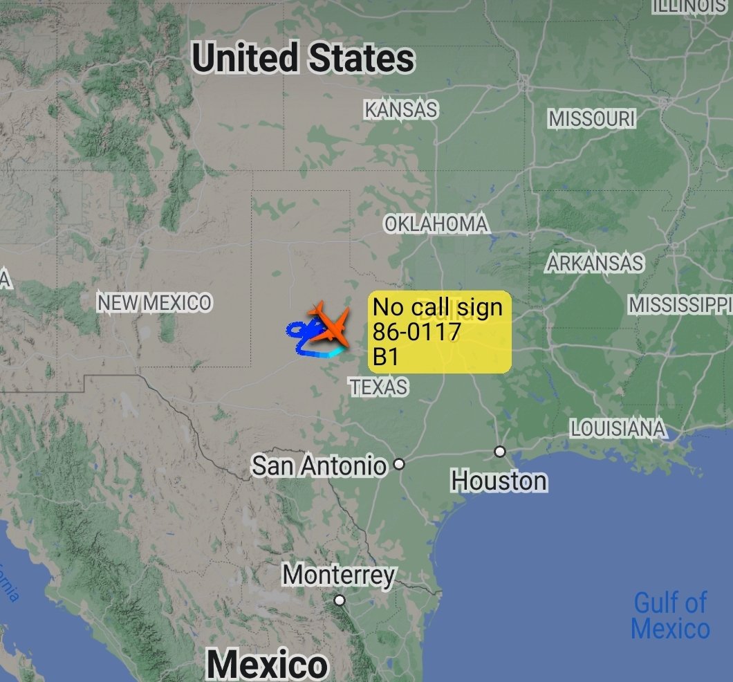 #USAF Rockwell B-1B Lancer 86-0117 #AE6BF7
