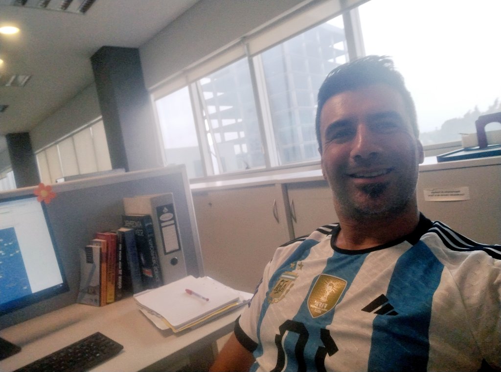 A 1 AÑO DE LA GLORIA ETERNA 🇦🇷❤️🇦🇷

#CopaDelMundo
#Qatar2022
#SeleccionArgentina
#Mundial
#CampeónDelMundo
#ArgentinaCampeón

AD 1 ANNO DALLA GLORIA ETERNA 🇦🇷❤️🇦🇷