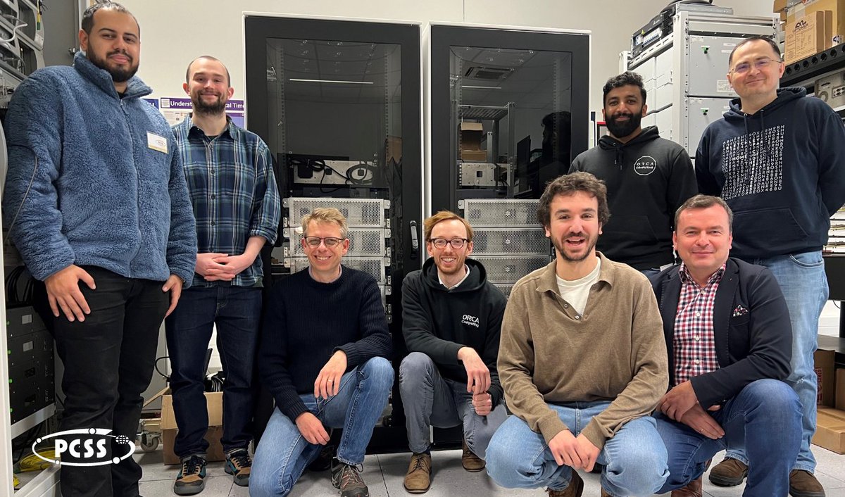 We got it! The first two optical quantum computers were installed and calibrated at the @pcss_psnc. @orcacomputing #quantumcomputing #quantumtechnology