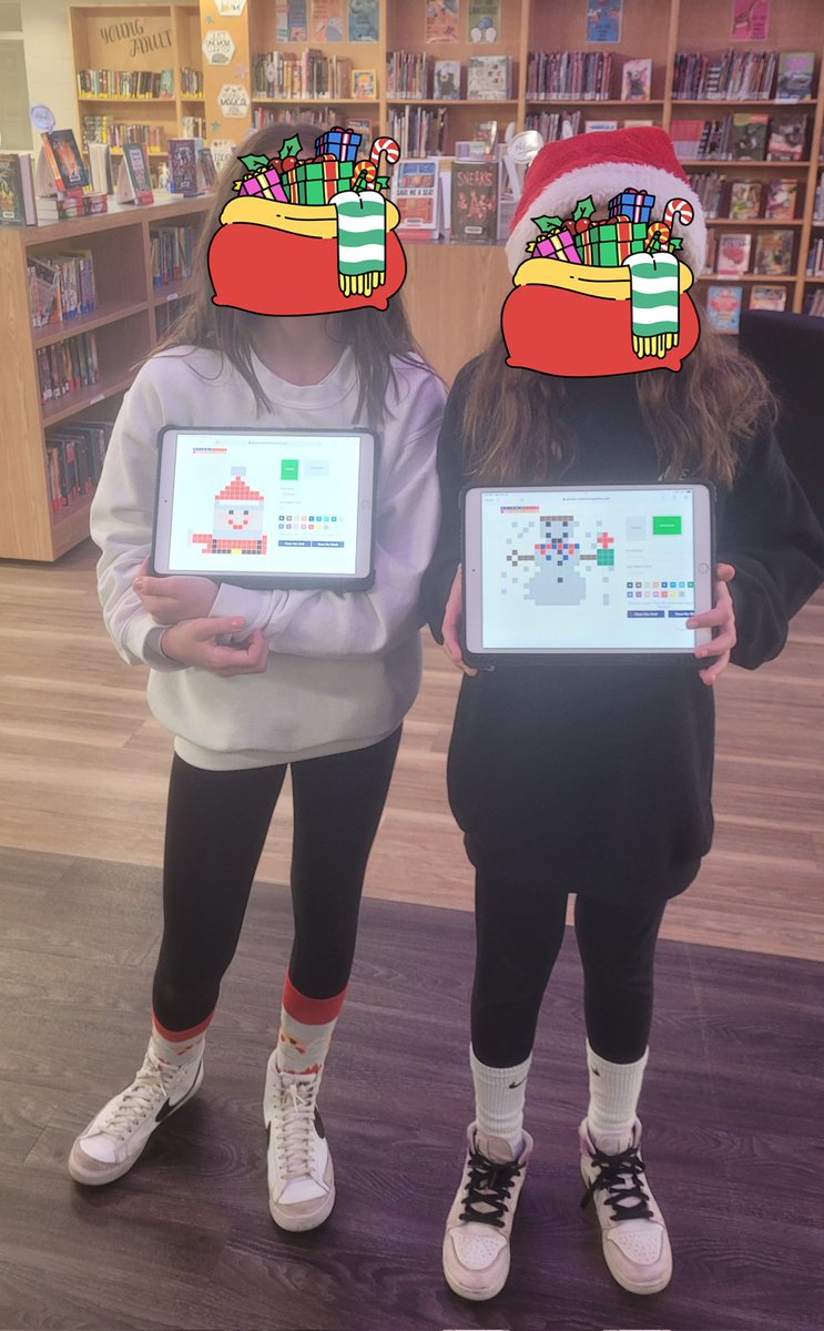 Christmas fun in the St. Brigid Library! 🎄 <a href="/StBrigidHCDSB/">St. Brigid</a> <a href="/BrigidLibrary_/">Ms. Robshaw</a>