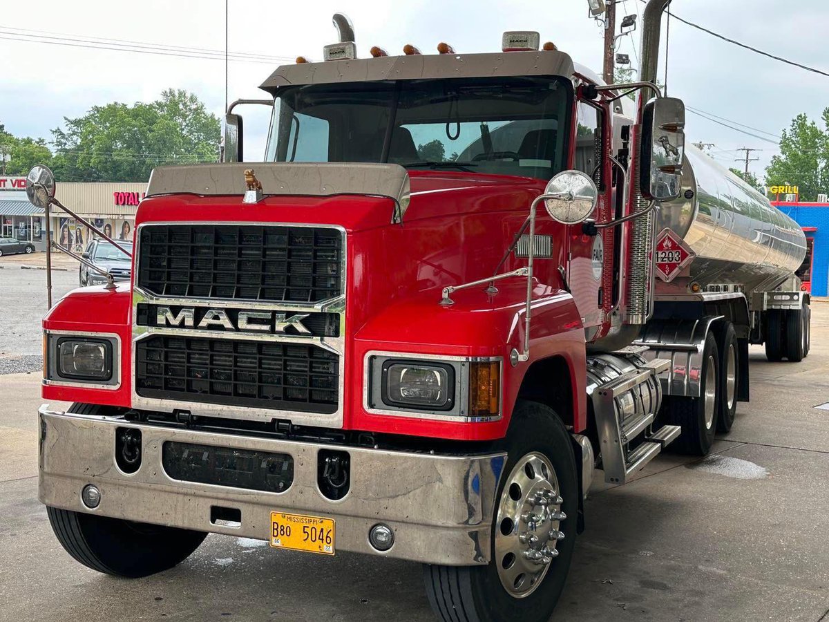 FairOil's tweet image. We keep you fueled up for the road!! Endurance Fuels.. 

#FairOilFuelCard #FairOilCompany #FairFresh  #ServiceMatters