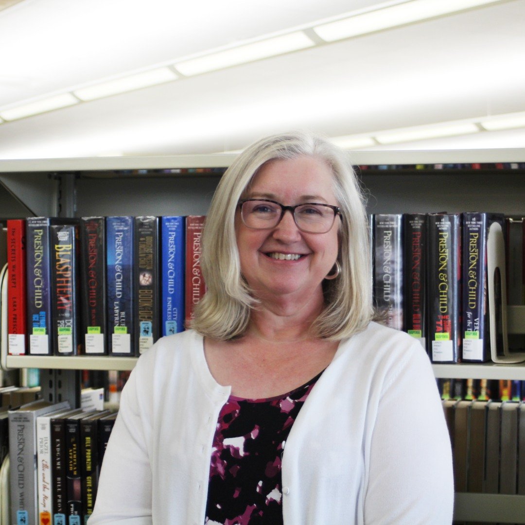 HamiltonEastPL's tweet photo. You're invited to a farewell celebration for Library Director/CEO, Edra Waterman. Join us in celebrating her many years of service to HEPL and our community. Stop by Noblesville Library on December 21 from 5-6 PM for a free slice of cake and to give Edra your well wishes! https://t.co/3jRtH7JZ9y