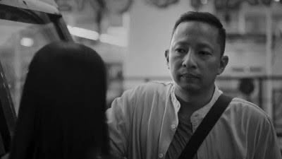 isfahanlubis's tweet image. [Jatuh Cinta Seperti di Film-Film]

Film ini lucu. Banyak lucunya. And here is what I’ve “learnt”. Banyak sih cuma ya semoga terangkum.