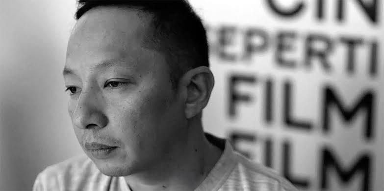 isfahanlubis's tweet image. [Jatuh Cinta Seperti di Film-Film]

Film ini lucu. Banyak lucunya. And here is what I’ve “learnt”. Banyak sih cuma ya semoga terangkum.