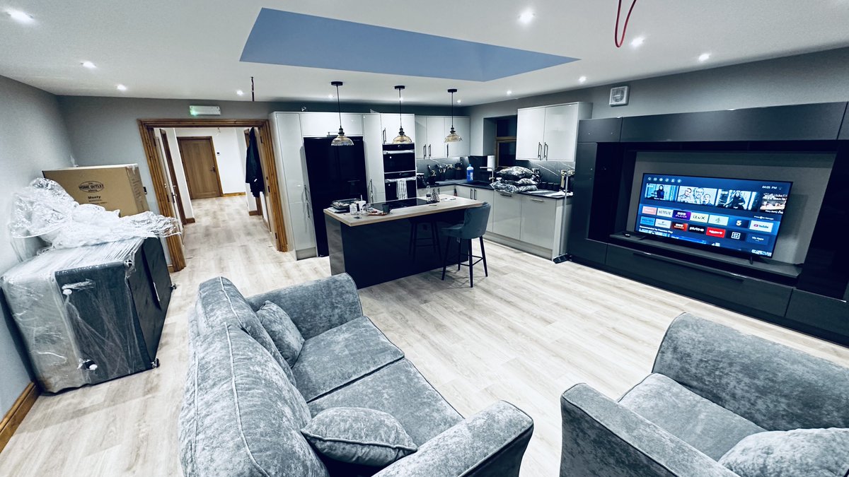 Another new home opening this week! <a href="/RyanQCHomes/">RYAN Q C HOMES LTD.</a> ❤️