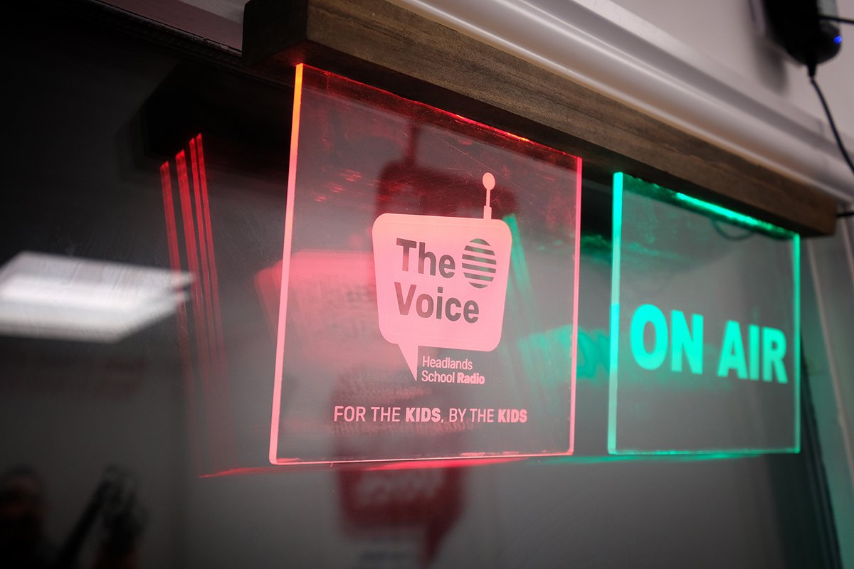 Vice Principal, Mr. Osbaldeston and Post 16 pupil Aidan had the privilege of interviewing Anne-Marie and Rachel from Action for Children. You can listen to their interview via the link below. 🎙️

headlandsschool.org.uk/anne-marie-int…

#Interview #Podcast #Schoolpodcast #Actionforchildren