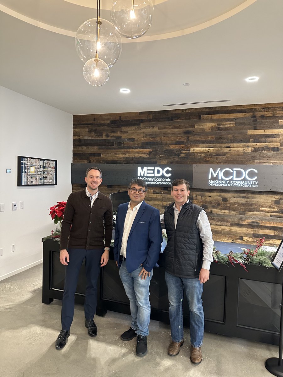 imrojit's tweet photo. I'm grateful for the insightful discussions with McKinney Economic Development Corporation (MEDC) leaders! Their support means the world to idhubs. I'm excited about our presence here and the possibilities ahead! 🚀 #EconomicDevelopment #Partnerships #go4idhubs https://t.co/ZXIb0pEBLR