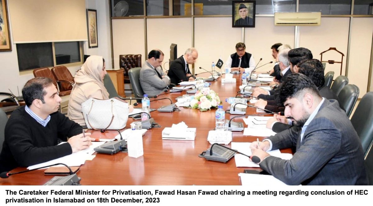 The Caretaker Federal Minister for Privatisation, Fawad Hasan Fawad, chaired a meeting regarding conclusion of sale/privatisation of Heavy Electrical Complex (HEC) today at the Privatisation Division. Details available at privatisation.gov.pk/NewsDetail/Yzl… @GovtofPakistan @fawadhasanpk