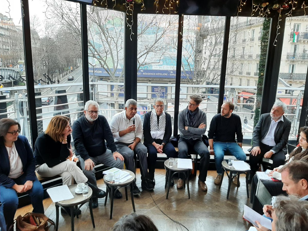 🚨 Aujourd'hui 800 organisations internationales se mobilisent pour un cessez-le-feu à #Gaza. 

La <a href="/fidh_fr/">FIDH</a> était présente cette après midi à la conférence de presse de la coalition des ONG de défense des #droitshumains et humanitaires françaises pour relayer cet appel. 

Signez,