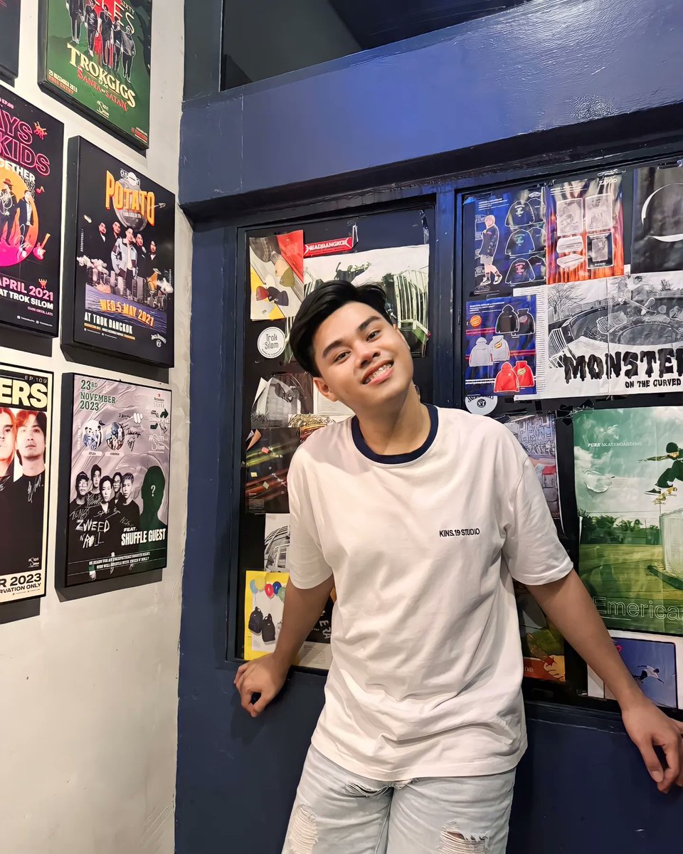Mos_Mos2543's tweet photo. ห่างหายไปนานเลย🐷💙🩵💙 https://t.co/UH2UxCrtlr