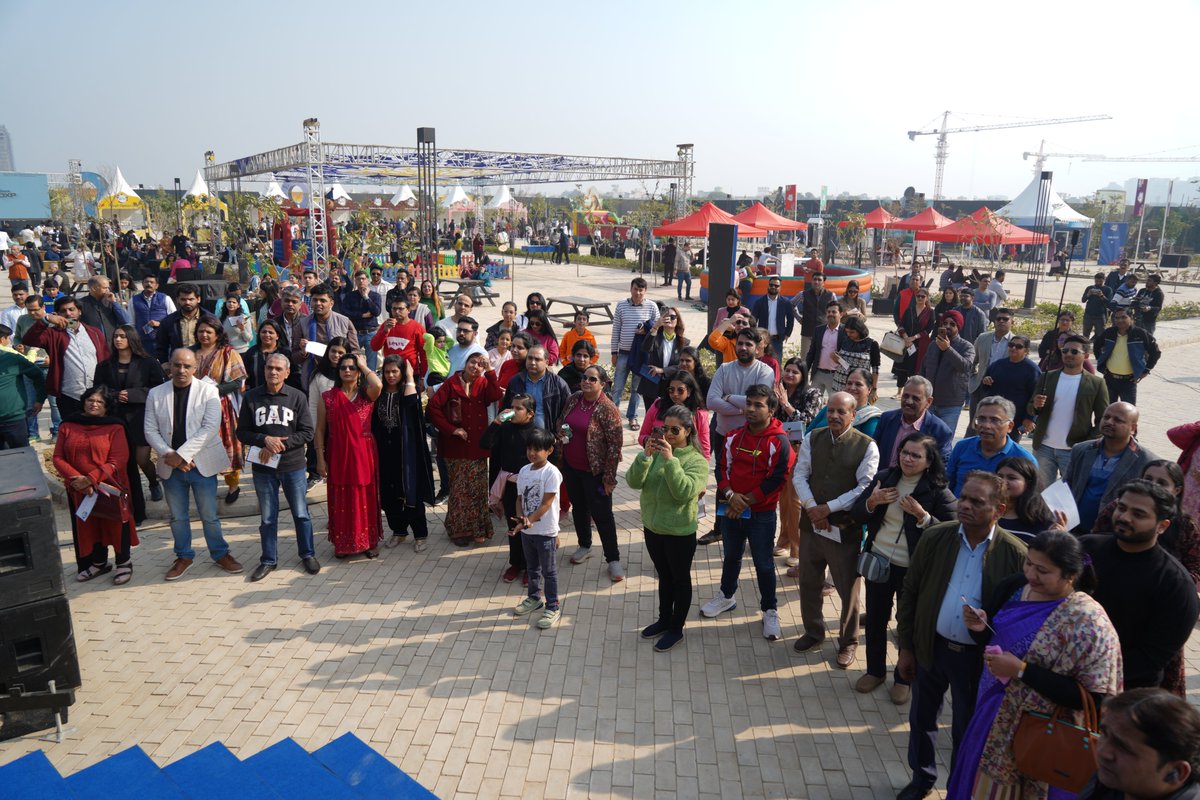 SMARTWORLDDEV's tweet photo. Thank you to everyone who joined us for this spectacular celebration. Your energy and enthusiasm made The Grand DXP Fest truly grand!
#TheGrandDXPFest #Celebrations #Fun #Weekending #Weekendfun #SmartworldOneDXP #SmartworldDevelopers #RealEstate #Sector113 #dwarkaexpressway https://t.co/l5Whp8JIjt