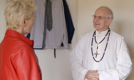 KNRnieuws's tweet photo. Anita in de Missie: tweedelige documentaire over de Witte Paters met kerst op tv https://t.co/NCTzAnF5p4 https://t.co/rDEpAyb3Qe