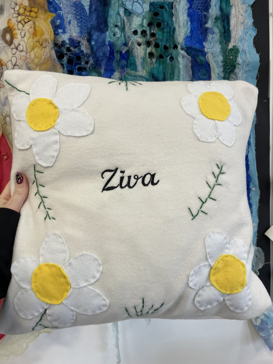 Clustogau hyfryd disgyblion 8GC 🪡🧵<a href="/Ysgol_Strade/">Ysgol Y Strade</a>