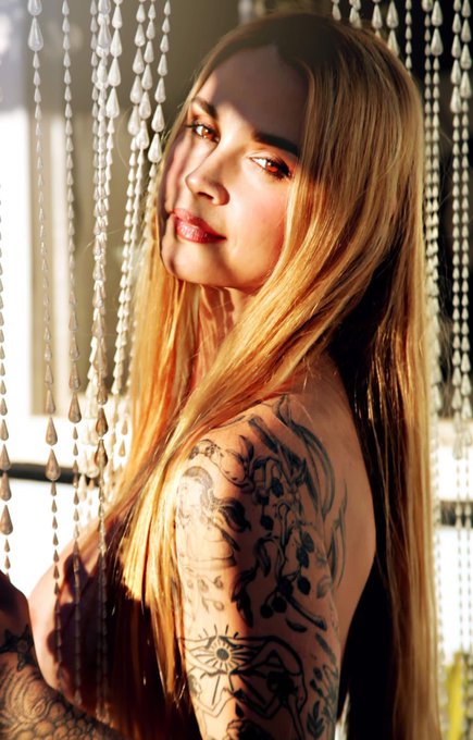 Skype, Sexting , customs and rates are happening today 💫 https://t.co/xfu4Je2fXb  35% off next 100 subs<a href="/tag/newprofilepic"class="tags"><span>#newprofilepic</span></a>