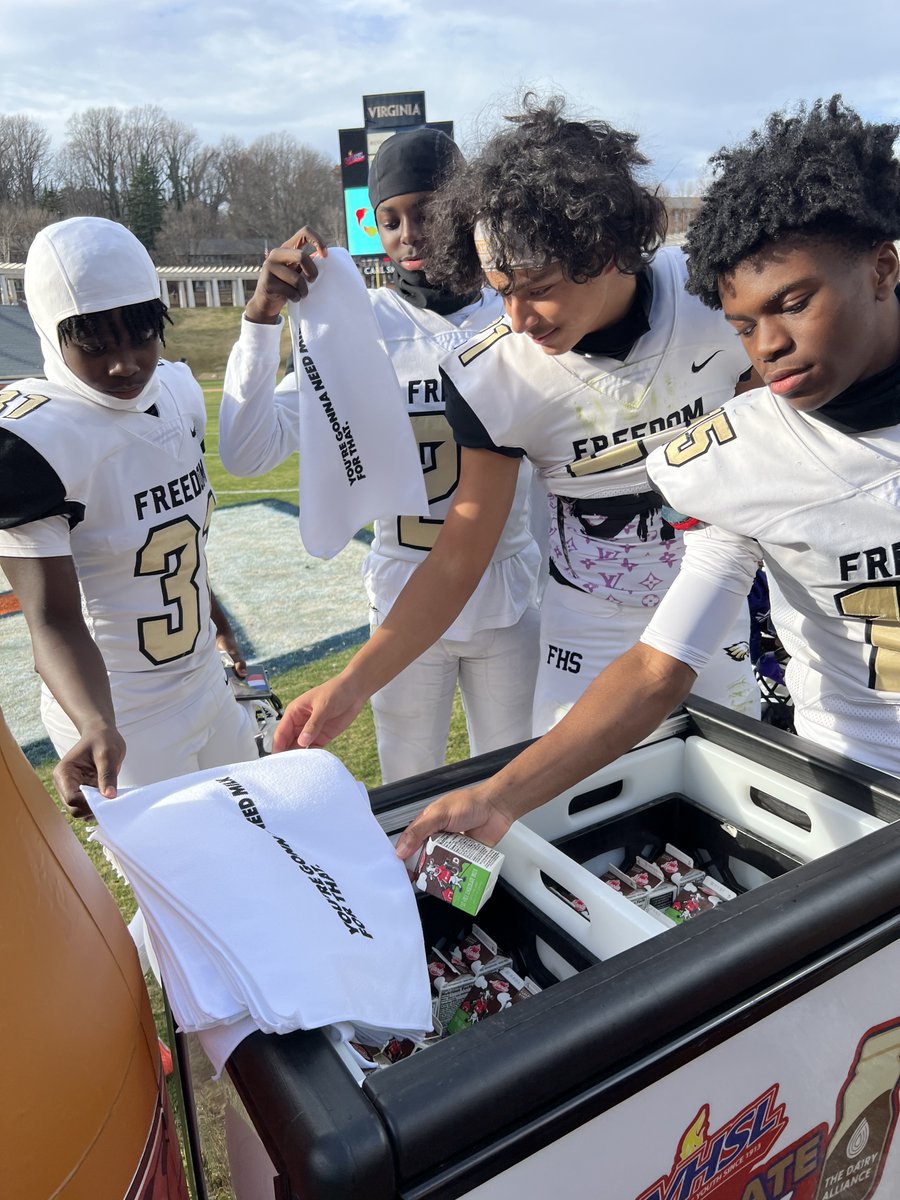 A huge thank you to our partner <a href="/dairy_alliance/">The Dairy Alliance</a> &amp; <a href="/MaolaMilk/">Maola Local Dairies</a> for providing delicious chocolate milk, The Official Protein Beverage of the VHSL, for our athletes at Class 5 &amp; 6 Football!