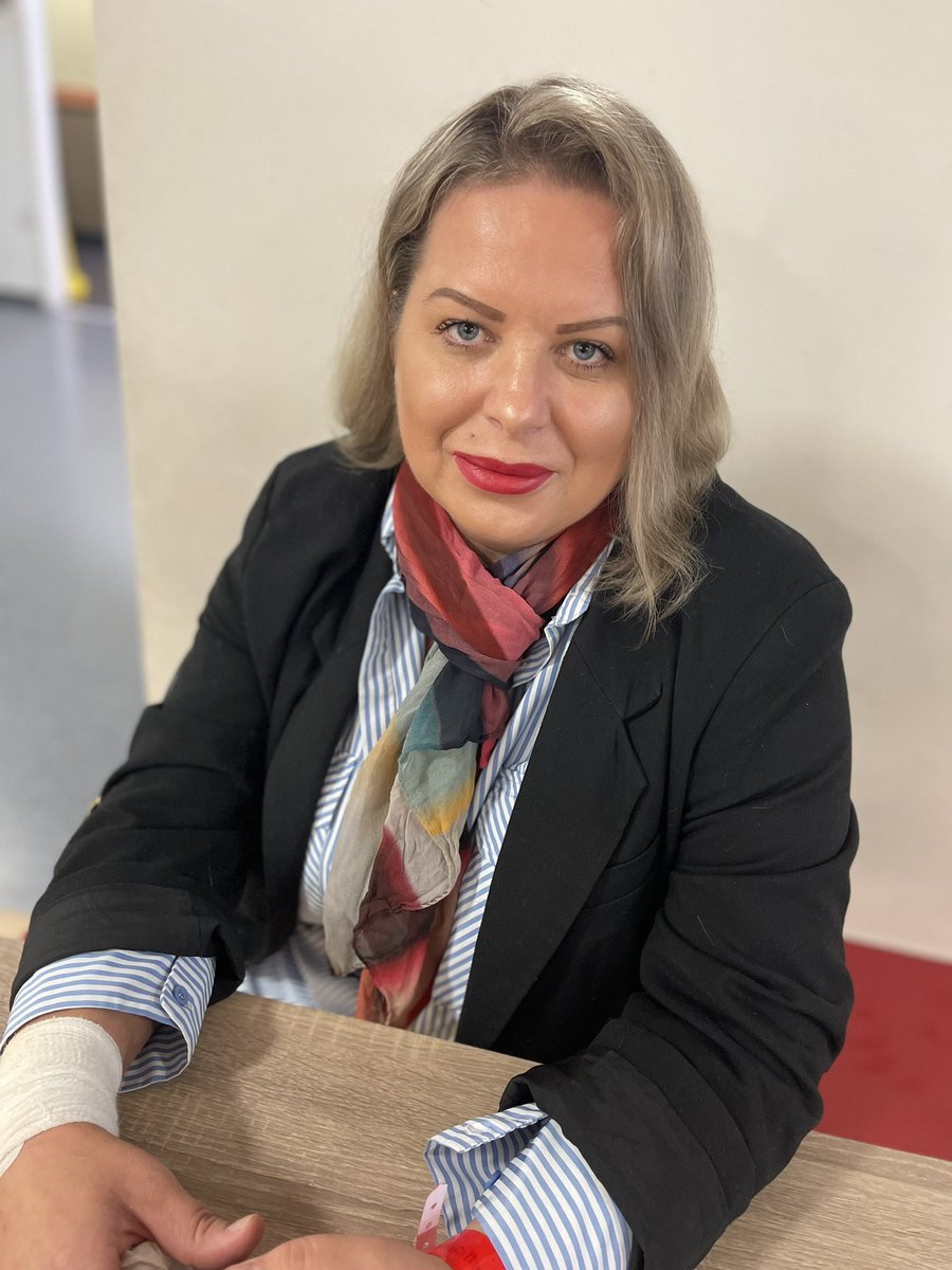 Thank you to all <a href="/UHNM_NHS/">UHNM NHS Trust 🏥</a> 💙pending dotting a couple of i’s, I get to have my #soulmate <a href="/BexBeckett/">Rebecca Beckett</a>  back where she belongs tomorrow. You’re my #heroes Nothing I write can ever express my #gratitude

Thankyou sincerely to all those who supported me during my darkest hours xx