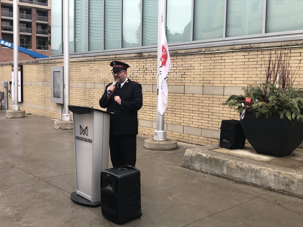 Raising the Salvation Army flag today in recognition of the start of #SalvationArmyWeek. The Salvation Army plays a helpful role in our community through the programs they offer, local food banks they support, and their annual Christmas toy drive. #GivingHopeToday