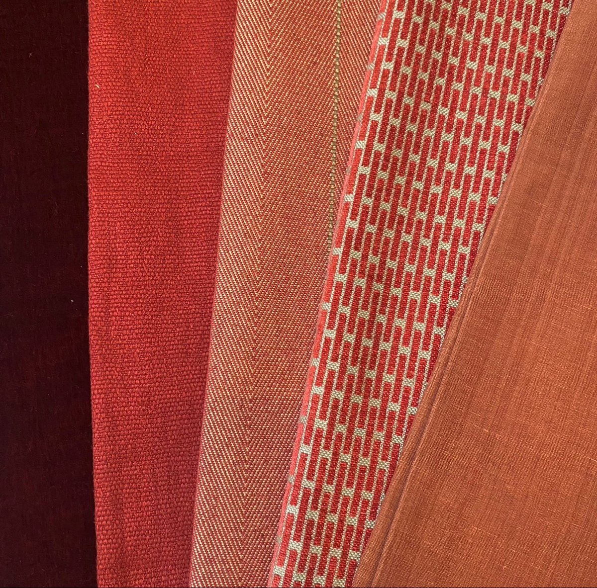 Our Showroom will be closed for Christmas from the 21st December 1:30 and open again on 2nd January.

Come discover the wonders of our showroom. We’re open Monday to Friday 9.30am - 5.30pm.

Find us - 3rd Floor, Design Centre East, Chelsea Harbour, SW10 0XF
