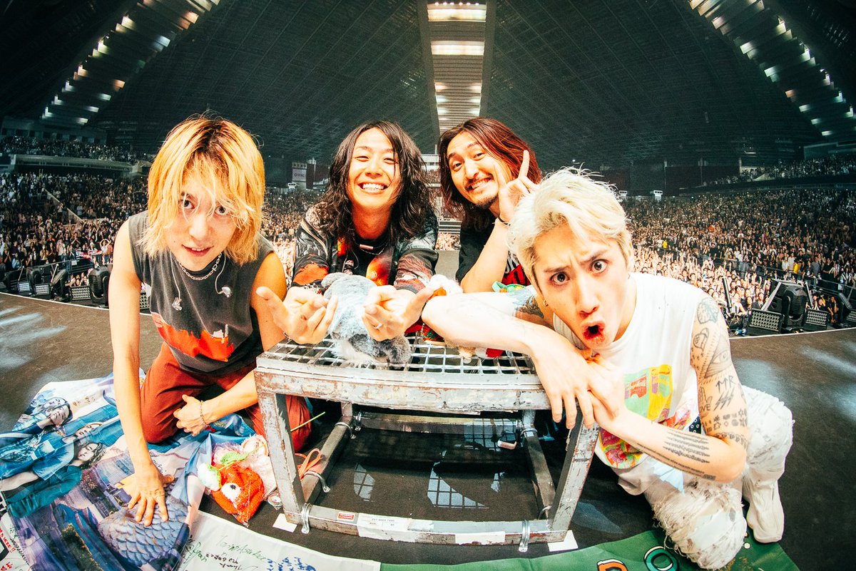 ONE OK ROCK_official tweet media