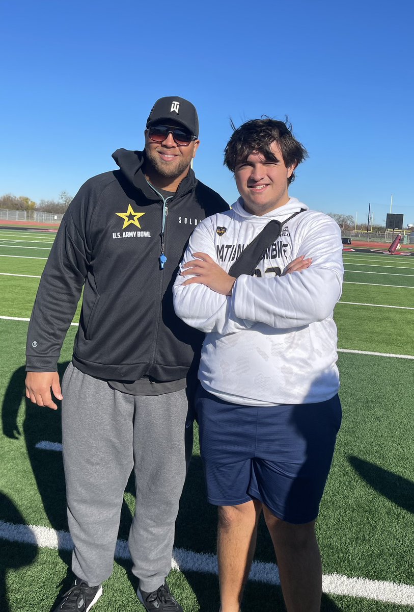 Thanks for the invite @JJKilgore_SDS @Coach_Sokol Army Bowl Combine. Learned a lot and pushed myself over the last few days. @EHSSports @CoachLeisz @bmecamps
