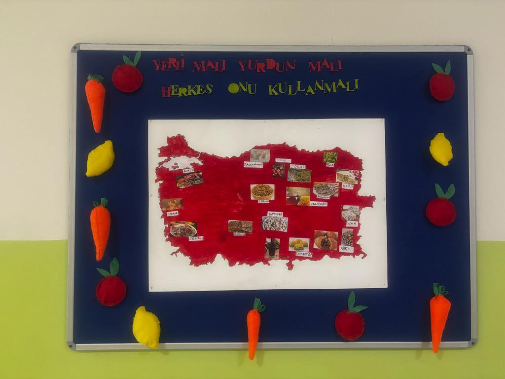 12-18 Aralık Tutum, Yatırım ve Türk Malları Haftası kapsamında öğrencilerimiz bilgilendirildi. Bilgi yarışması yapıldı. Panomuz süslendi. Emeği geçen öğretmenlerimize teşekkür ederiz. 🌺

“Yerli malı yurdun malı, herkes onu kullanmalı.” 

<a href="/memsancaktepe/">Sancaktepe İlçe Millî Eğitim Müdürlüğü</a>