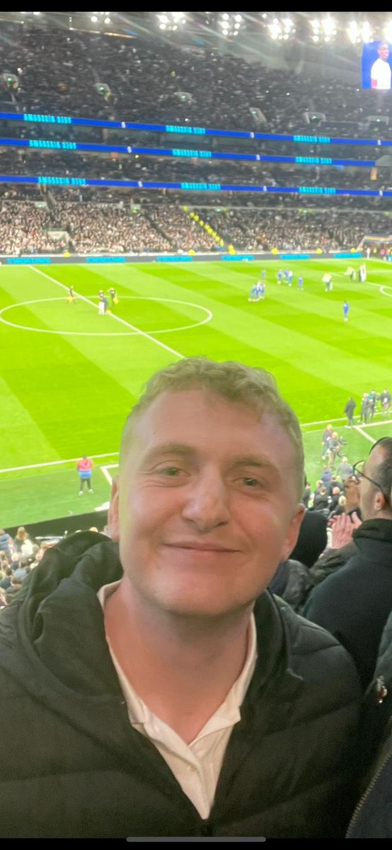 🚨 Tottenham fans, I have a request. Earlier this month, we lost lifelong Spurs fan Charlie Brookfield shortly after his 25th birthday. His passing has shocked our community to the core. Against Everton on Saturday, could we get a clap going in the 25th minute in his honour?